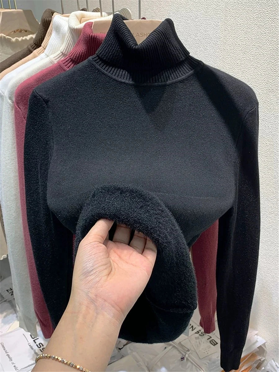 Warm Slim Turtleneck