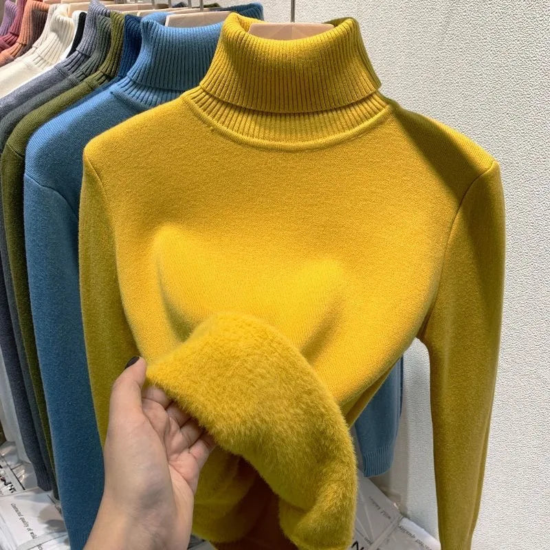 Warm Slim Turtleneck
